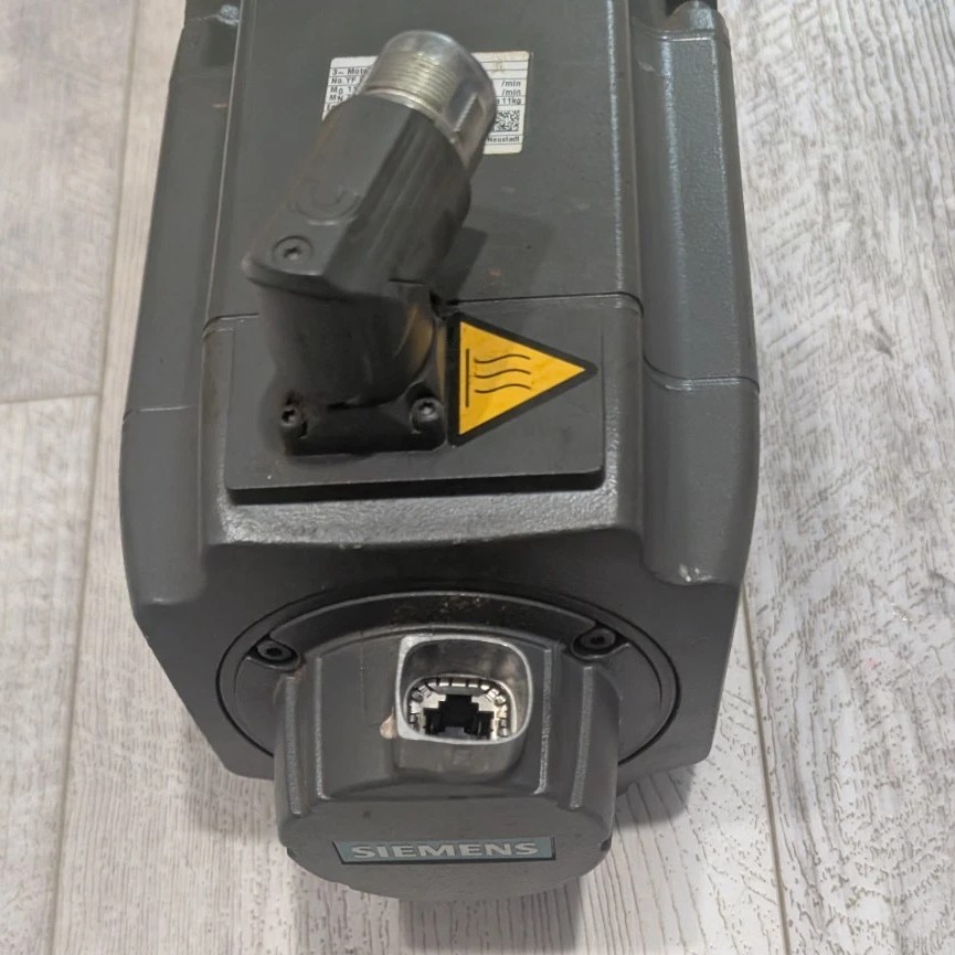 USED Siemens servo motor 1FK7063-2AF71-1RG0 Used(4)