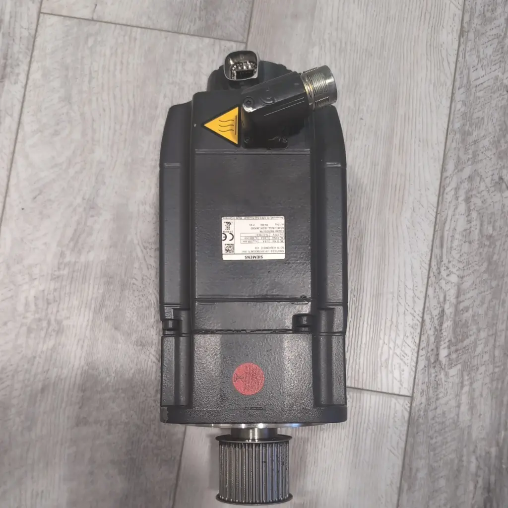 Siemens Servo Motor 1FK7063-2AF71-1RH1(2)