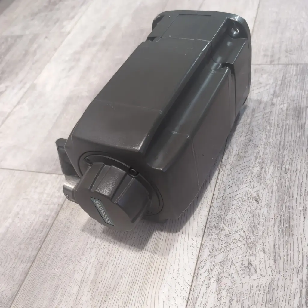 Siemens Servo Motor 1FK7063-2AF71-1RH1(4)